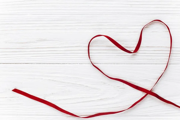 Elegante cinta corazón plano laico —  Fotos de Stock