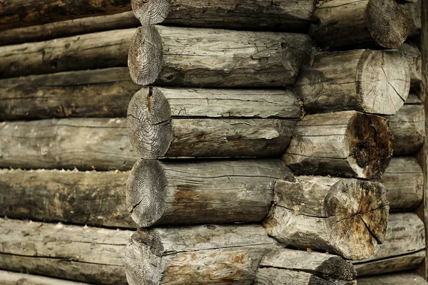 Elementos de la antigua casa ucraniana de madera — Foto de Stock