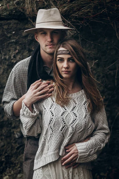 Boho gypsy woman and man — Stock Photo, Image