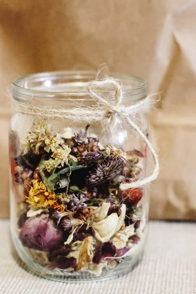 güzel kuru çiçekler