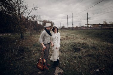 şehvetli hipster kaç boho giysileri içinde