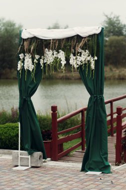 Güzel şık düğün koridor yolu