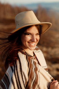 Güzel boho kadın