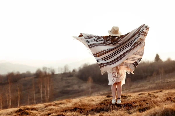 Beautiful boho woman — Stock Photo, Image