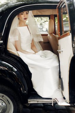 poz güzel zarif gelin