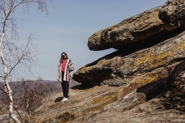 şık hipster kadın seyahat