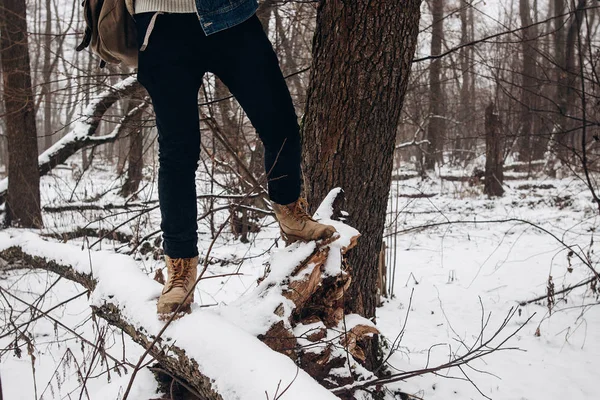 Viajero hipster con estilo —  Fotos de Stock