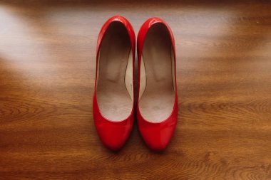 Şık Kırmızı kadın ayakkabı 