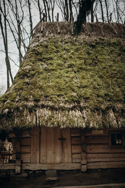 Старое деревянное здание — стоковое фото