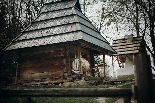 Rustic wooden house — Stock Photo, Image