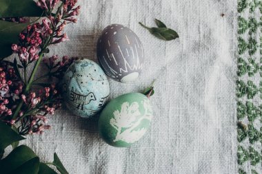 Paskalya yumurtaları süslemeli