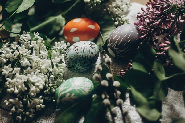 Çiçekli paskalya yumurtaları 