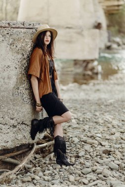 fringe panço kadında