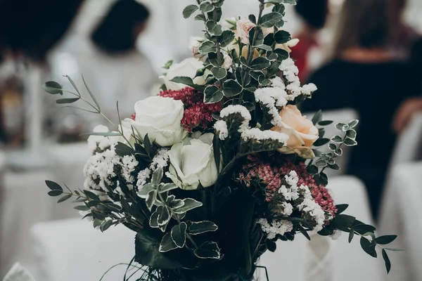 Rustic bouquet on table — Stock Photo, Image