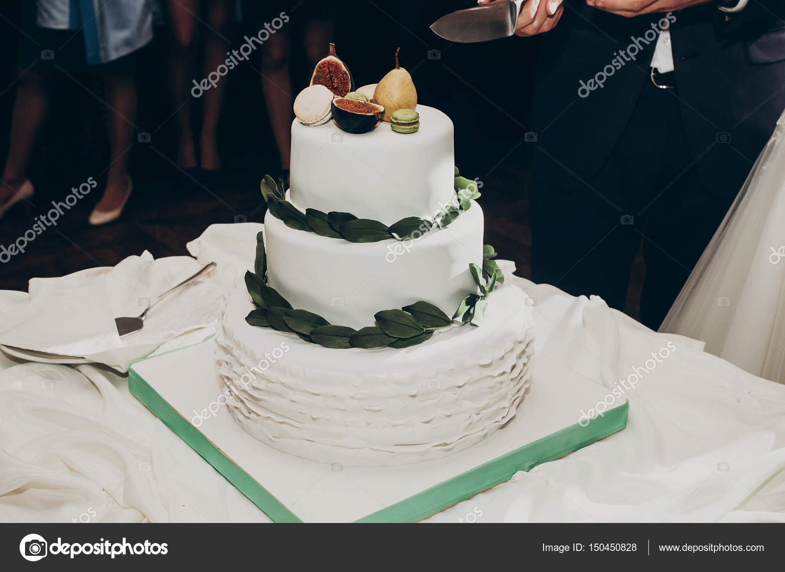 Wedding Cake With Greenery Pear Stock Photo Sonyachny 150450828