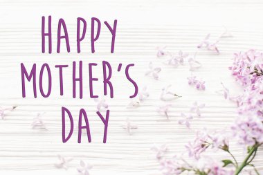 Mutlu anneler günü metin 