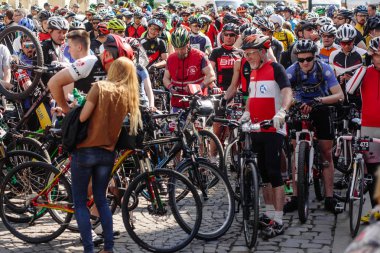 Bisiklet sürme katılımcılar