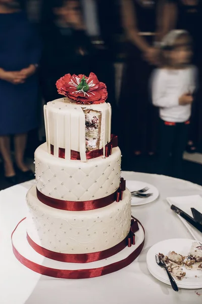 Läcker bröllopstårta — Stockfoto