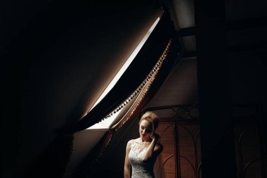 Sarı gelin portresi 