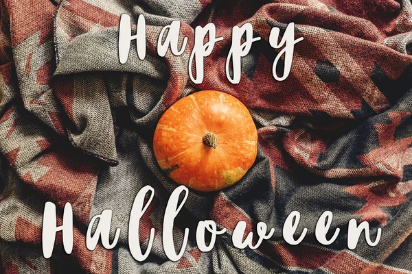 mutlu halloween metin işaret lay düz. sonbahar kabak 