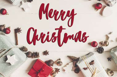 neşeli Noel metin, mevsimlik selamlar işareti kart. kaydırılan pres
