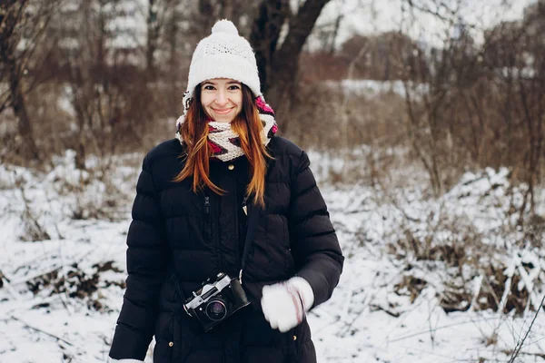 Stylish Hipster Girl Old Photo Camera Walking Snowy Forest — Stock Photo, Image