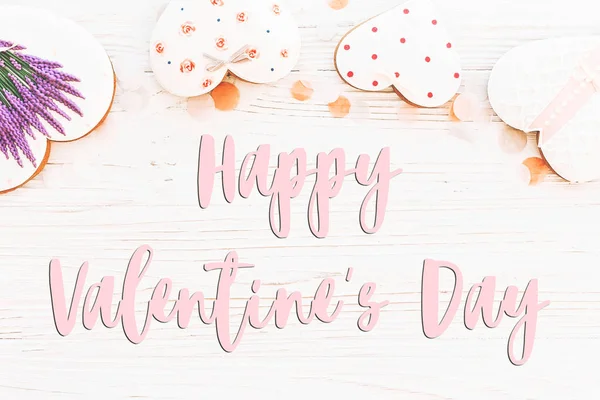 Feliz Día San Valentín Signo Texto Plana Laico Corazones Galletas — Foto de Stock