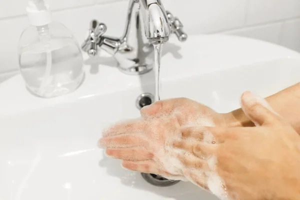 Handen Wassen Wrijven Palmen Handen Wassen Met Antibacteriële Zeep Juiste — Stockfoto