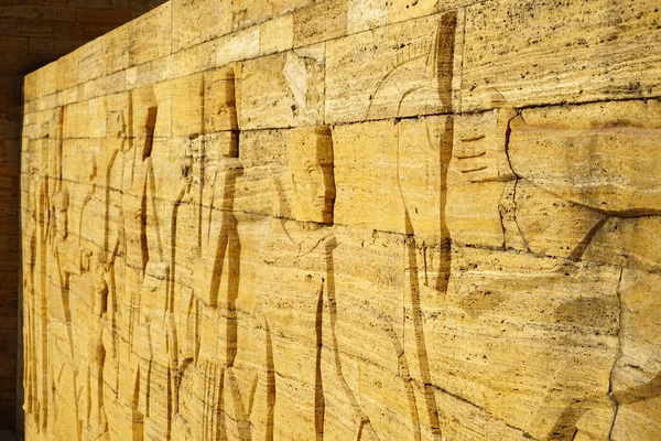 Anitkabir Reliefs Texture 가까이 — 스톡 사진