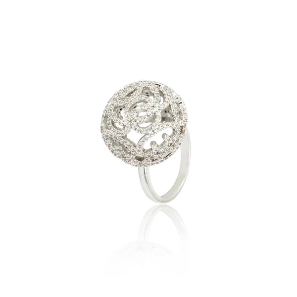 Bague en diamant argent isolé sur blanc — Photo