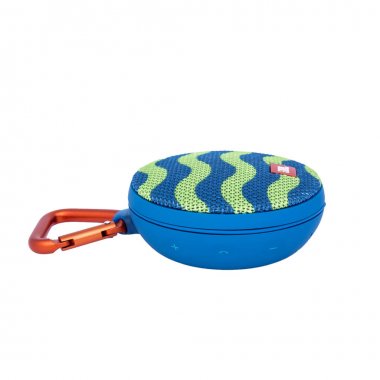 Minsk, Beyaz Rusya - Eylül 1, 2017: üzerinde izole Jbl bluetooth sözcü 