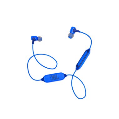 Minsk, Beyaz Rusya - Eylül 1, 2017: beyaz izole Jbl kulaklık