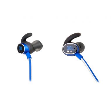 Minsk, Beyaz Rusya - Eylül 1, 2017: beyaz izole Jbl kulaklık