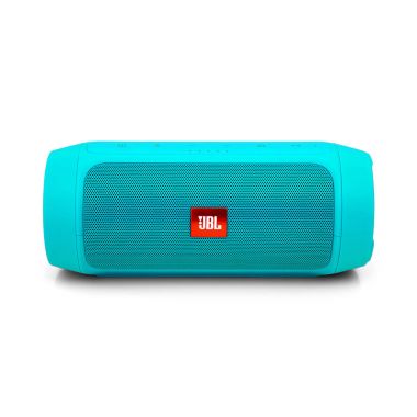 Minsk, Beyaz Rusya - Eylül 1, 2017: üzerinde izole Jbl bluetooth sözcü 