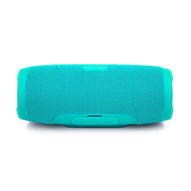 Minsk, Beyaz Rusya - Eylül 1, 2017: üzerinde izole Jbl bluetooth sözcü 