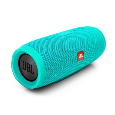 Minsk, Beyaz Rusya - Eylül 1, 2017: üzerinde izole Jbl bluetooth sözcü 