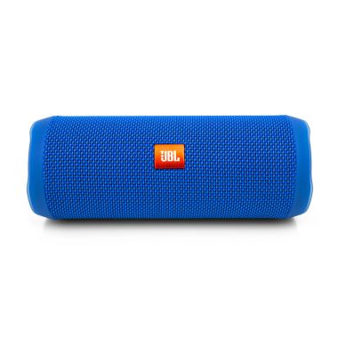 Minsk, Beyaz Rusya - Eylül 1, 2017: üzerinde izole Jbl bluetooth sözcü 