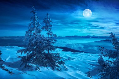 Fairytale Karpat gece