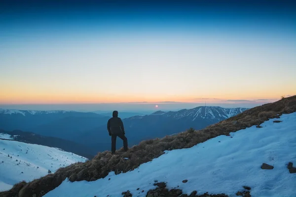 Atardecer frío invierno —  Fotos de Stock