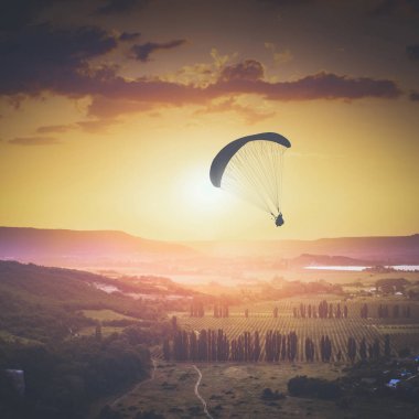 Kachinskaya Vadisi yukarıda. Instagram biçimleşmeden