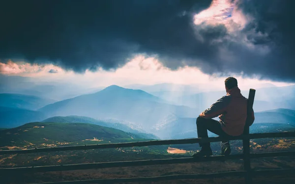 Nad Hoverla. Instagram stylizace — Stock fotografie