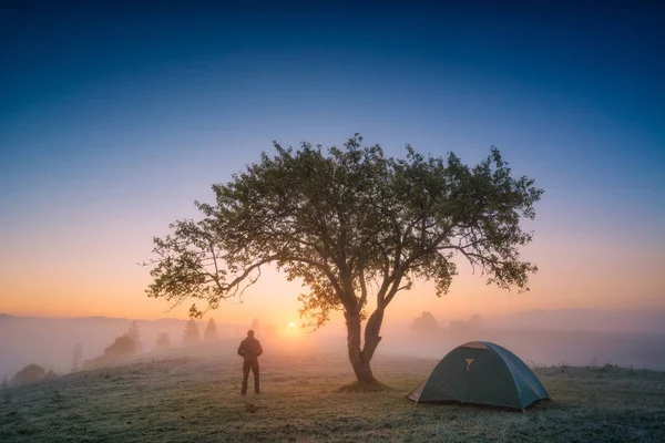 Geniet van de zonsopgang — Stockfoto