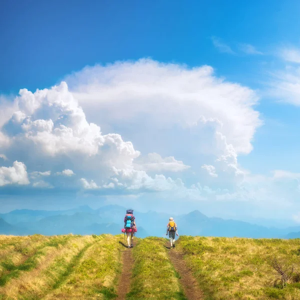 Aktivní Izolace Matka Synem Dítětem Nošení Pro Dítě Mají Trekking — Stock fotografie