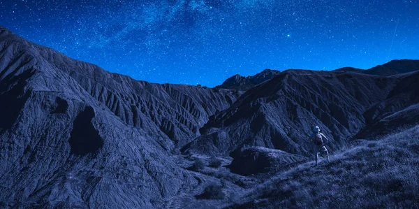 Die Badlands Tal Unter Dem Nächtlichen Sternenhimmel Einem Ost Krim — Stockfoto