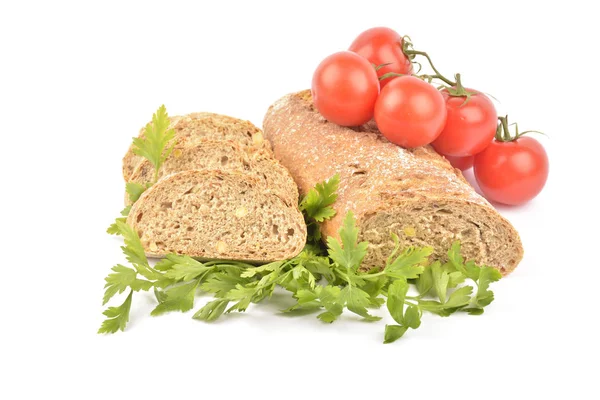 Frisches Brot und Gemüse isoliert auf weiß — Stockfoto