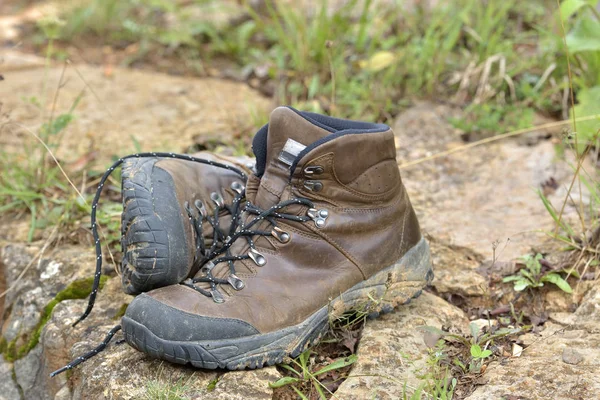 Wanderschuhe. Geländeschuhe — Stockfoto