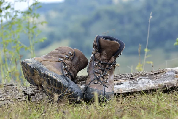 Wanderschuhe. Geländeschuhe — Stockfoto