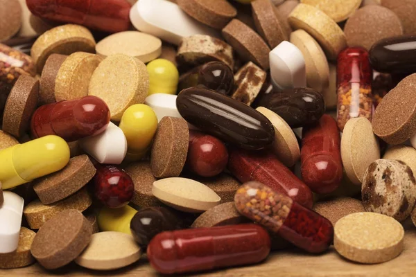 Comprimidos Cápsulas Farmácia Tema Cura Recipiente Para Saúde Heap Laranja — Fotografia de Stock