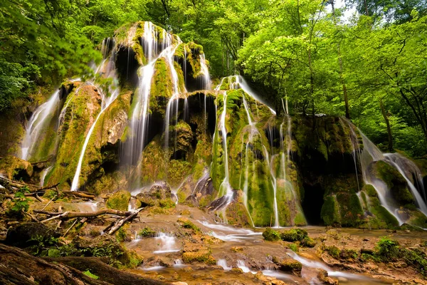 Cascada Beusnita Parque Nacional Cheile Nerei Beusnita —  Fotos de Stock