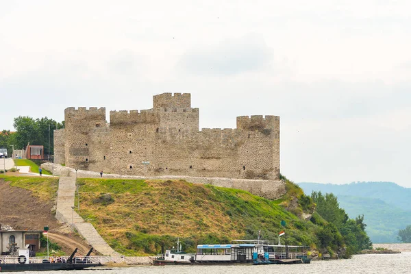 Ruinas Antigua Fortaleza Turca Ram Junto Río Danubio Serbia —  Fotos de Stock